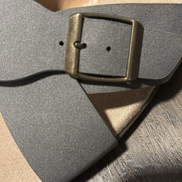 Aerosoles Pierra Slip on,crisscross sandals,supportive,light,flexible,stable - Picture 4 of 11